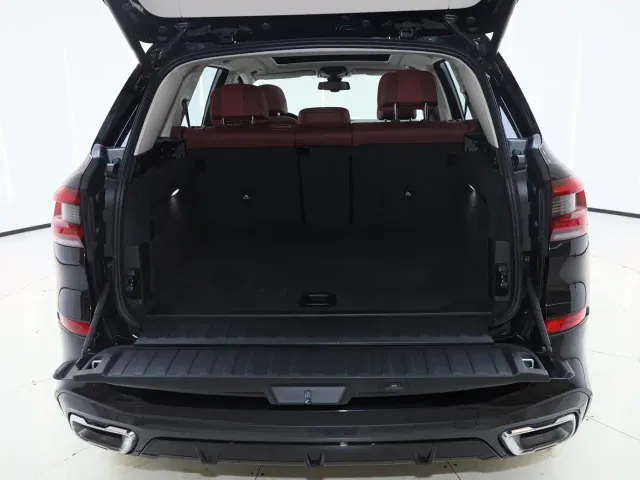 BMW X5 — Фото автомобиля 11