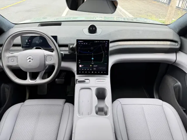 Nio EC6 — Фото автомобиля 14