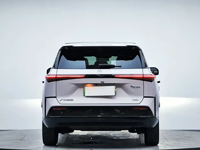 Toyota BoZhi 3X — Фото автомобиля 7