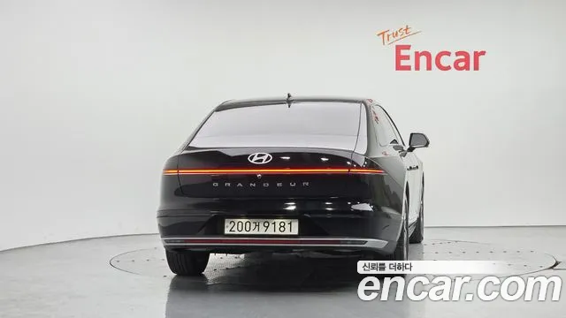 Hyundai Grandeur GN7 — Фото автомобиля 4