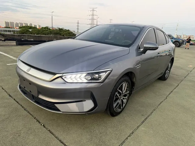 Фотография автомобиля — BYD Qin PLUS