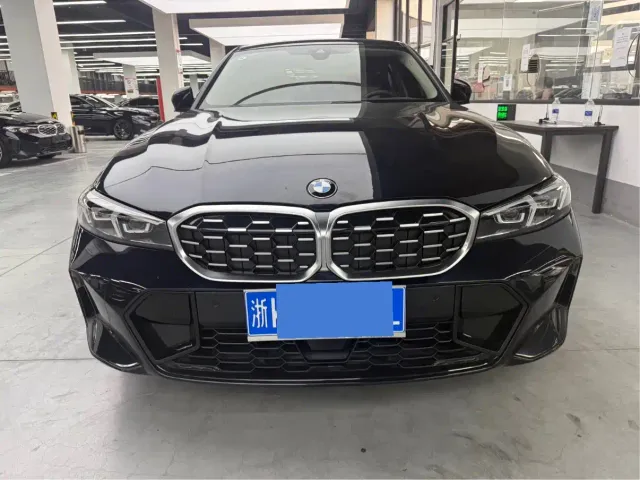 BMW 3 Series — Фото автомобиля 2