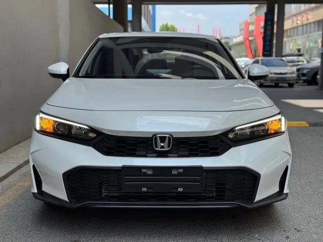 Honda Civic — Фото автомобиля 2