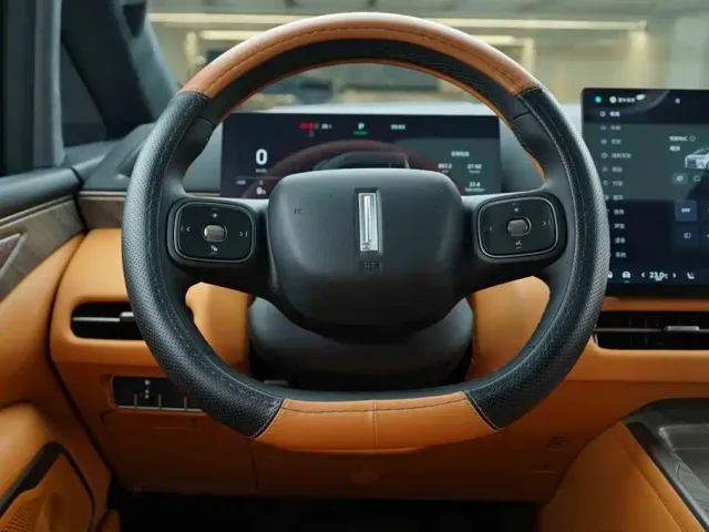 Wey Alpine — Фото автомобиля 16