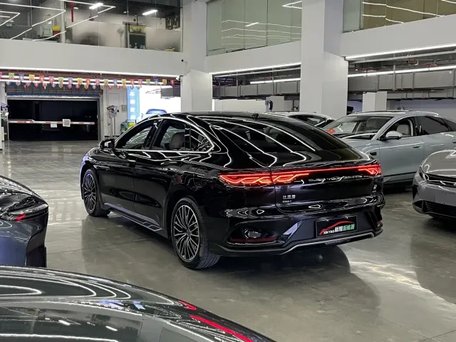 BYD Han — Фото автомобиля 4
