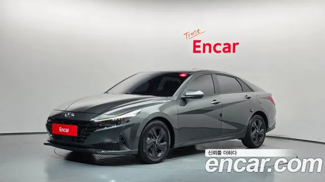 Фотография автомобиля — Hyundai Avante CN7