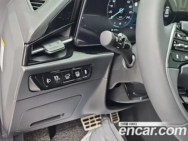 Kia Niro The All New Niro Signature — Фото автомобиля 12
