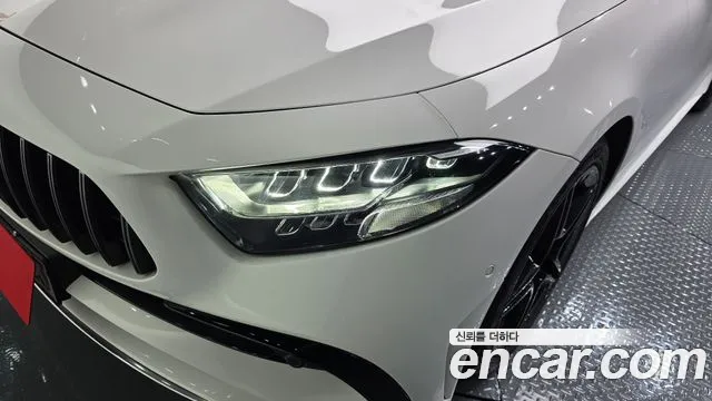 Mercedes-Benz CLS-Class — Фото автомобиля 22