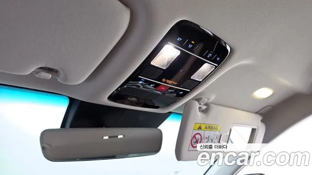 Hyundai Grandeur GN7 — Фото автомобиля 28