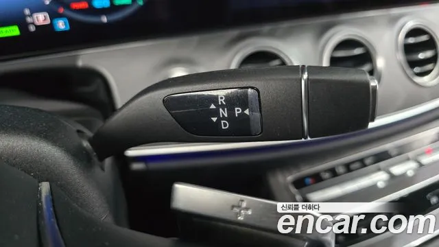 Mercedes-Benz E-Class E-класс W213 E350 4MATIC Avantgarde — Фото автомобиля 7