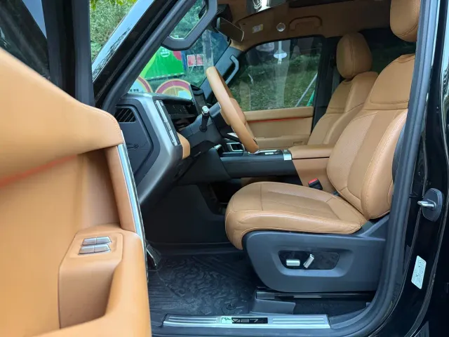 iCAR V27 — Фото автомобиля 7