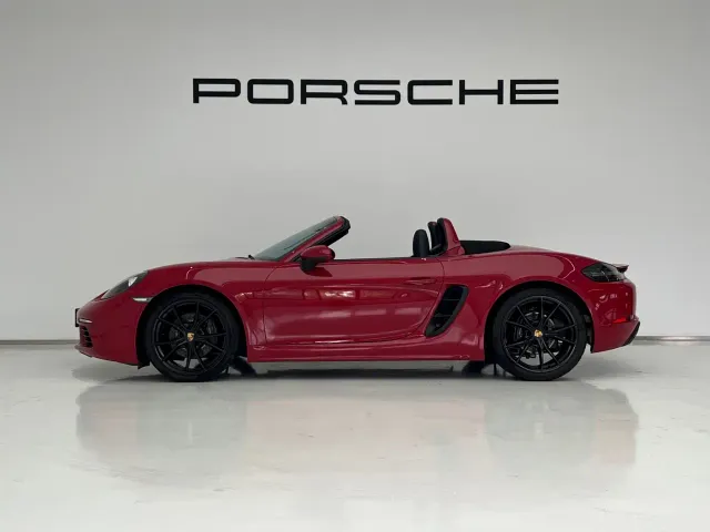 Porsche 718 — Фото автомобиля 3