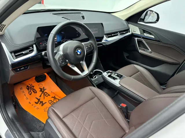BMW X1 — Фото автомобиля 5