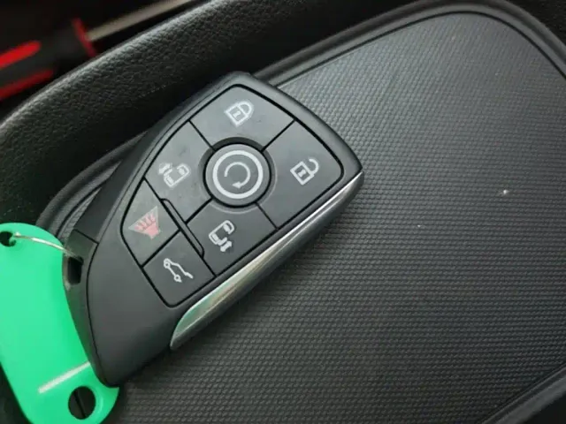Buick Buick GL8 New Energy 2025 Landlux Smart Edition 7-seater — Фото автомобиля 8
