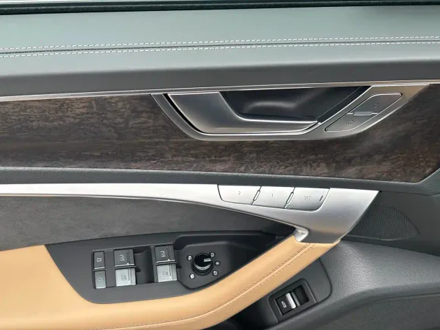 Audi A6L — Фото автомобиля 18