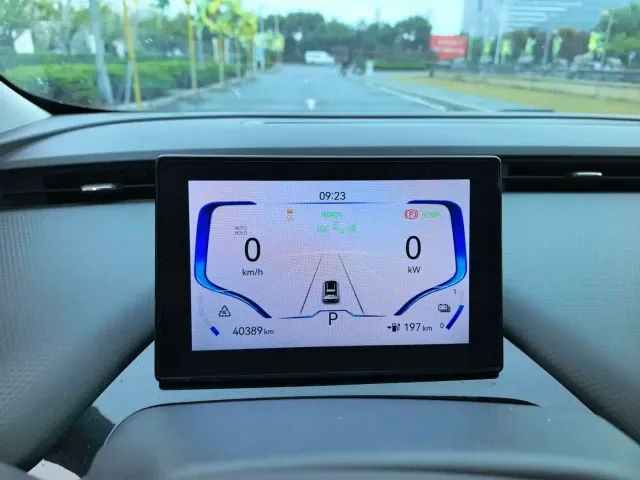 Chery Wujie Pro — Фото автомобиля 6