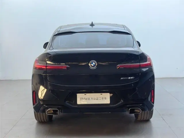 BMW BMW X4 2022 xDrive 25i M Sport Package — Фото автомобиля 5