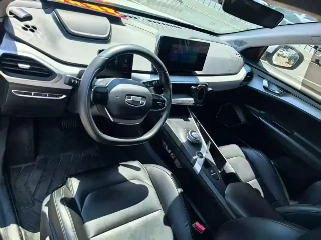 Geely Geometry A — Фото автомобиля 5