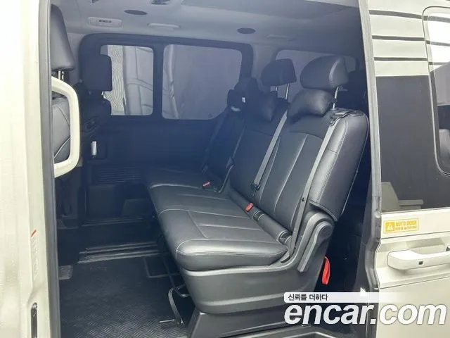 Hyundai Staria — Фото автомобиля 8