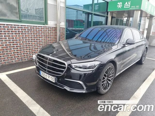 Фотография автомобиля — Mercedes-Benz S-Class W223