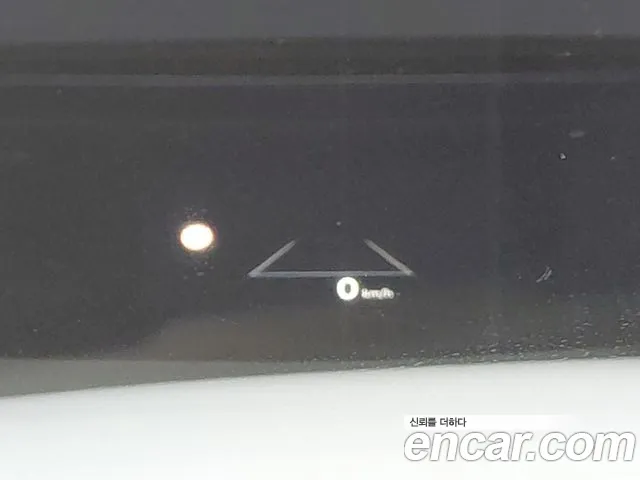 Hyundai Grandeur Grandeur (GN7) 2.5 Бензин 2WD — Фото автомобиля 27