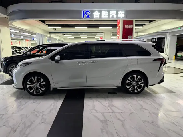 Toyota Granvia — Фото автомобиля 5