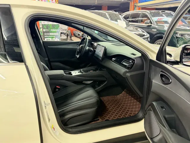 BYD Seal 06 — Фото автомобиля 16