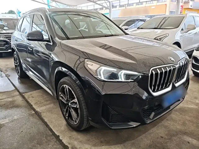 BMW X1 — Фото автомобиля 3