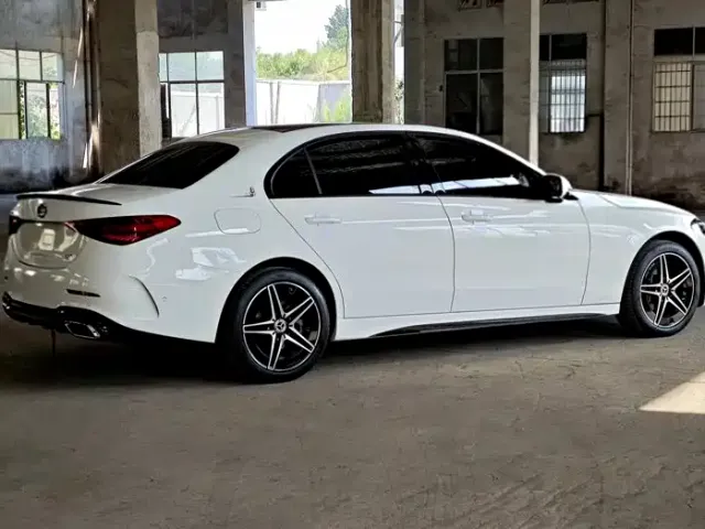 Mercedes-Benz C-Class — Фото автомобиля 11