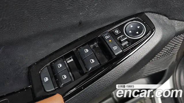 Kia Seltos Новый Seltos Бензин 2.0 2WD — Фото автомобиля 12