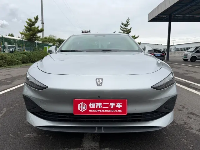 Roewe D7 — Фото автомобиля 2