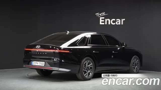 Hyundai Grandeur GN7 — Фото автомобиля 2