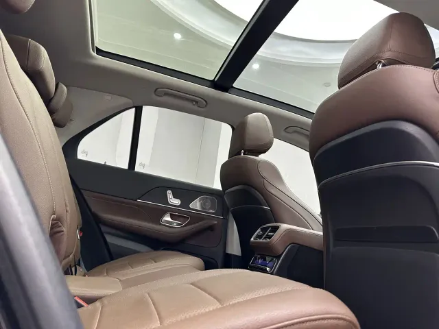 Mercedes-Benz GLE-Class — Фото автомобиля 14