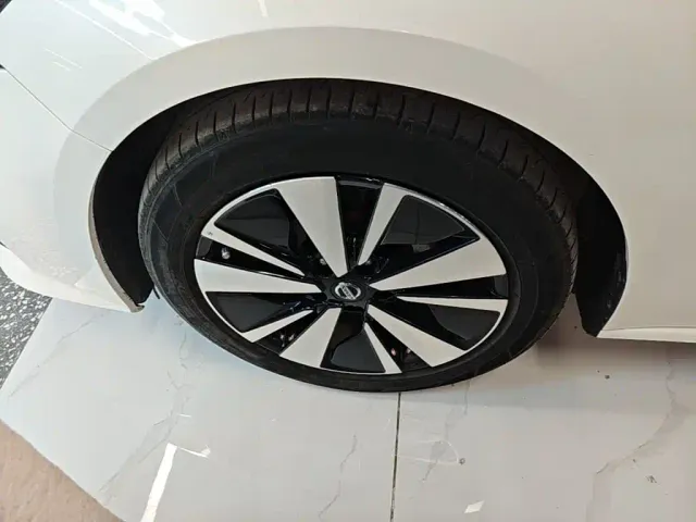 Nissan Teana — Фото автомобиля 22