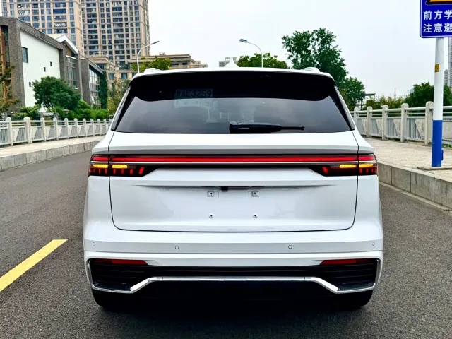 Geely Xingyue L — Фото автомобиля 7