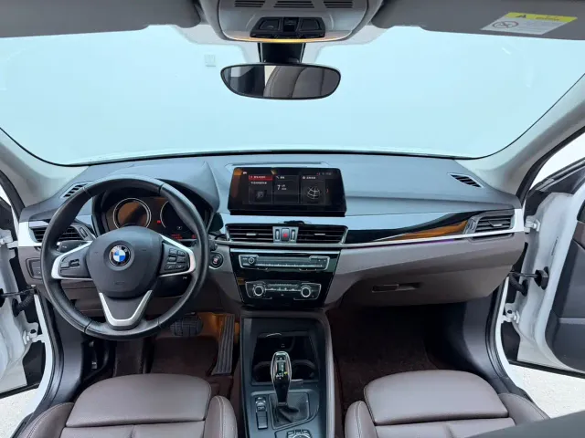 BMW BMW X1 2021 sDrive20Li Fashion — Фото автомобиля 12