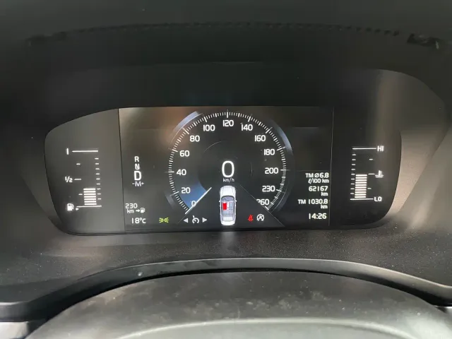 Volvo S60 — Фото автомобиля 18