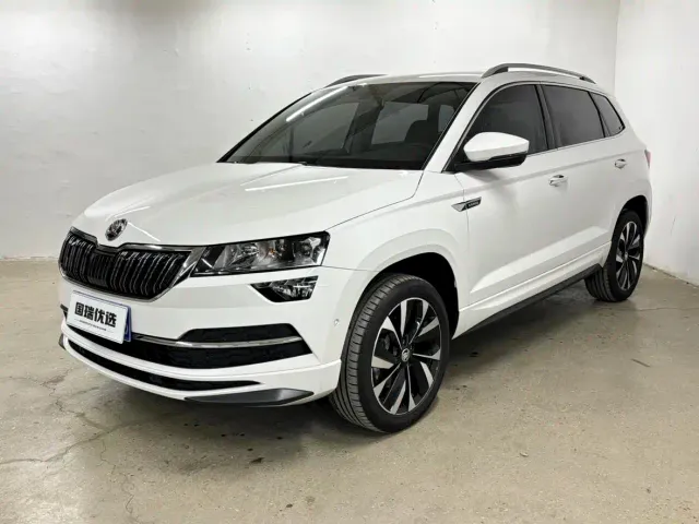 Фотография автомобиля — Skoda Karoq