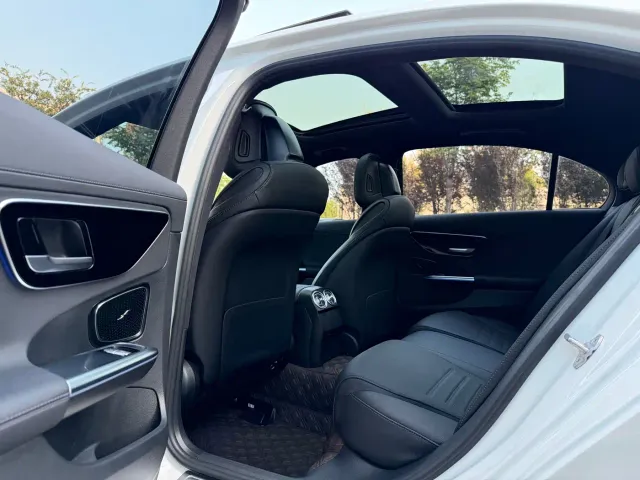 Mercedes-Benz C-Class — Фото автомобиля 8
