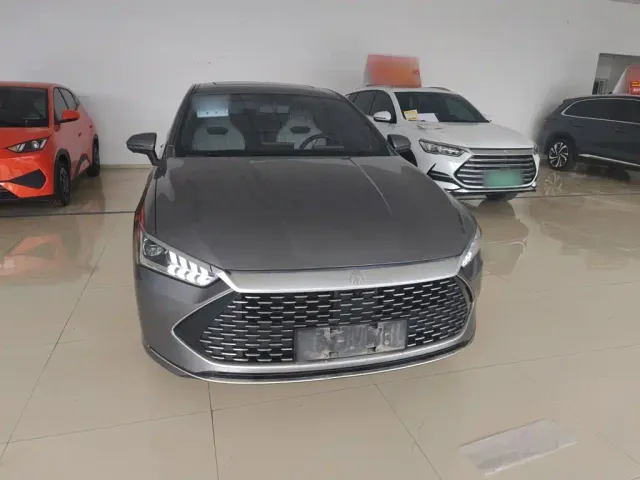 BYD Qin PLUS — Фото автомобиля 12
