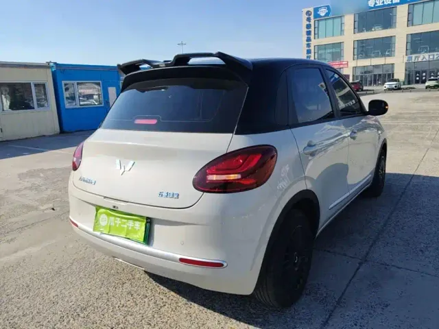 Wuling Bingo — Фото автомобиля 6
