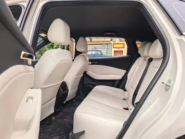 Baojun Yunhai — Фото автомобиля 6