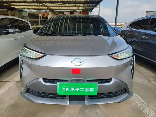 GAC Aion Y — Фото автомобиля 2