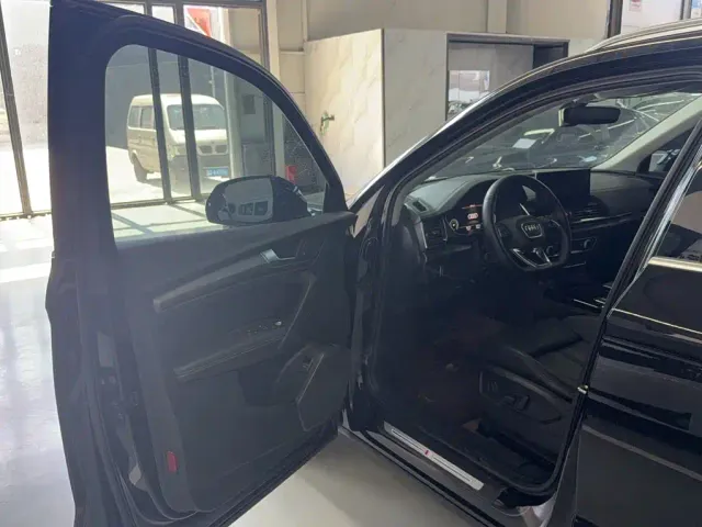 Audi Q5L — Фото автомобиля 14