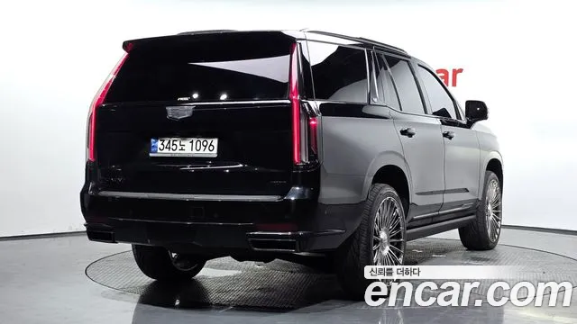 Cadillac Escalade Escalade 5 поколение — Фото автомобиля 2