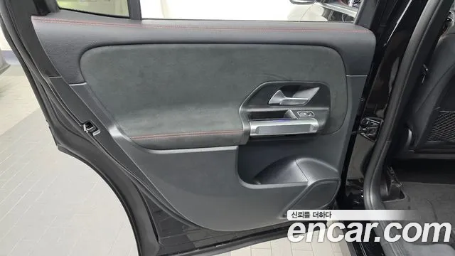 Mercedes-Benz GLB-Class X247 — Фото автомобиля 14