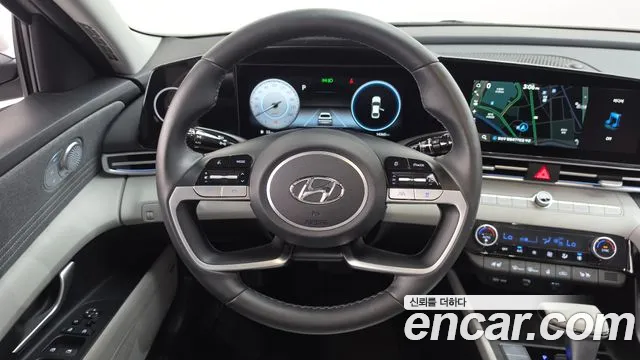 Hyundai AVANTE Avante (CN7) — Фото автомобиля 11