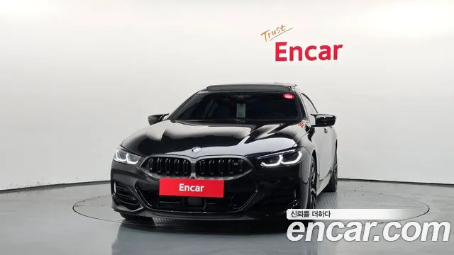 BMW 8 Series G15 — Фото автомобиля 3