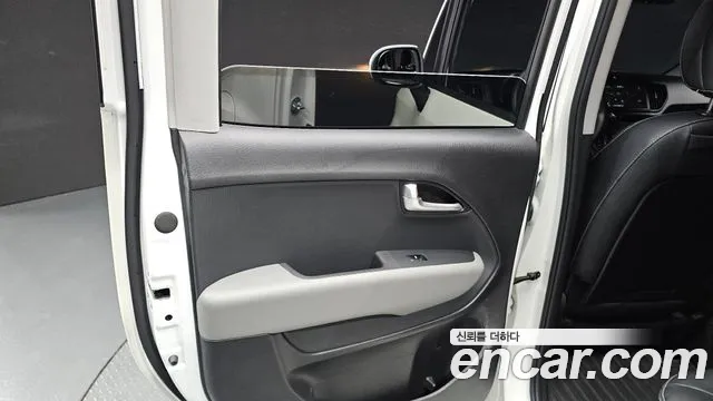 Kia RAY Новый Kia Ray Signature — Фото автомобиля 25