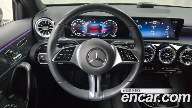 Mercedes-Benz A-Class — Фото автомобиля 12